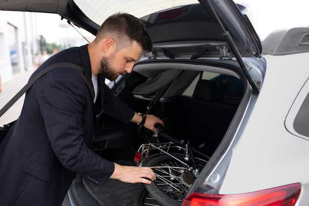 Извлеките магнитолу из рамки