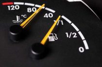 Датчик топлива УАЗ 469 — причины неправильных показаний и их устранение