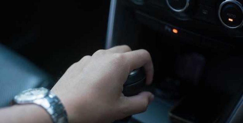 Как установить ксенон на Audi A6 C4 — пошаговое руководство