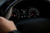 Serv на панели приборов Renault — что это значит и как решить проблемы