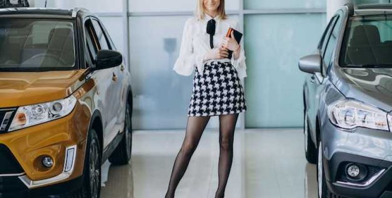 Тойота Королла или Лада Веста — что выбрать в 2023 году?